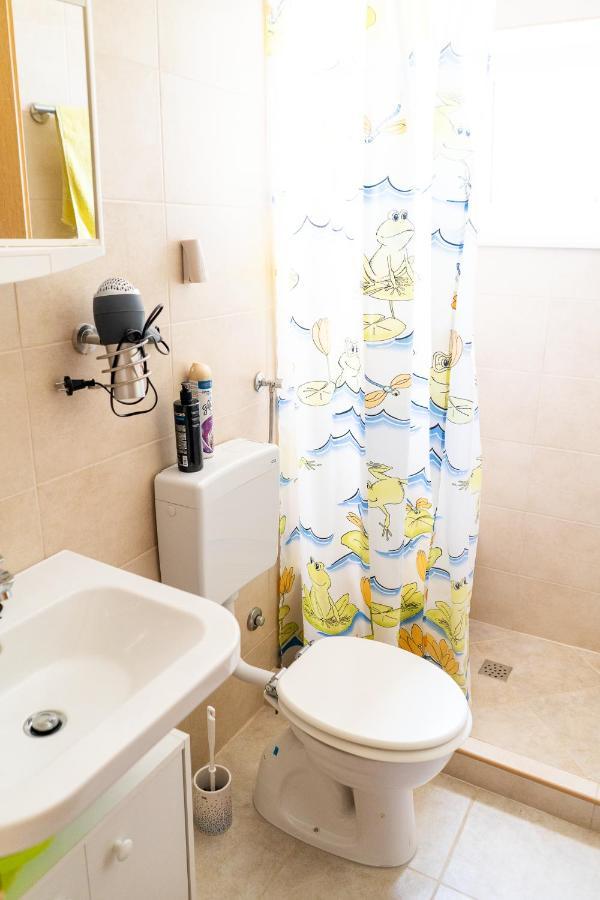 Apartment Mladen Biograd Na Moru Buitenkant foto