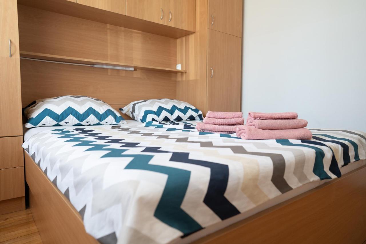 Apartment Mladen Biograd Na Moru Buitenkant foto